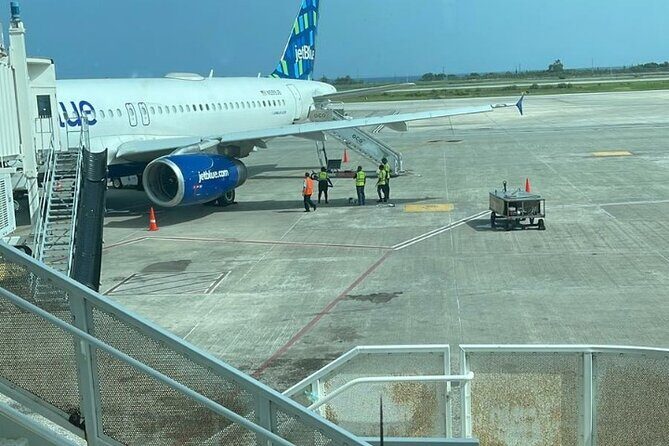 A "Private" Airport Transfer to Grand Palladium Resort - Who Should Book This Private Transfer?