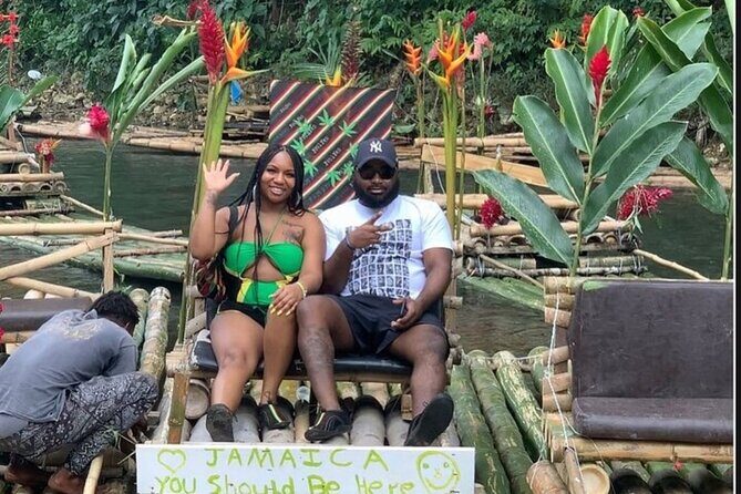 Bamboo Rafting With foot massage - Reggae music and local storytelling: the “culture road” part