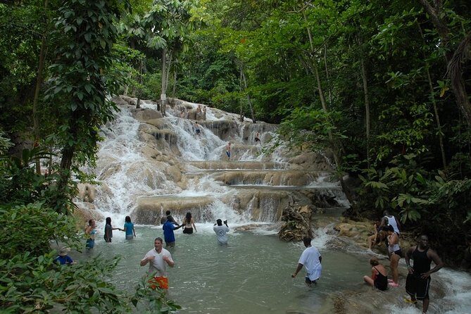 Blue Hole and Dunn's River Falls Tour from Montego Bay - Weather Rules and Real-World Timing