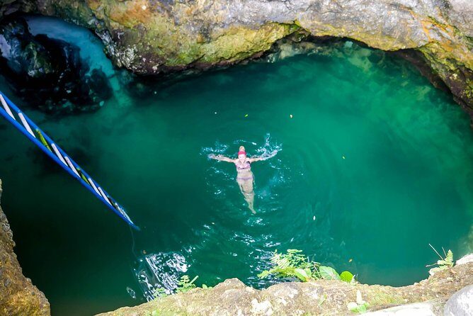 Blue Hole Mineral Spring plus Weed Farm Combo Tour with Transportation - Private Door-to-Blue-Hole Transport from Montego Bay