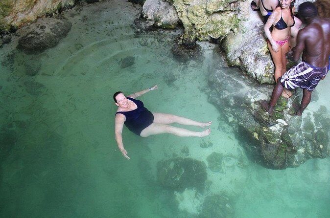 Blue Hole Mineral Spring plus Weed Farm Combo Tour with Transportation - Private Tour Advantage: You’re Not Sharing the Day