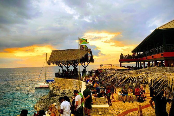 Blue Hole Mineral Spring, Ricks Cafe, 7 Mile Beach and Shopping Private Tour - Why This Negril Day Trip Works from Montego Bay