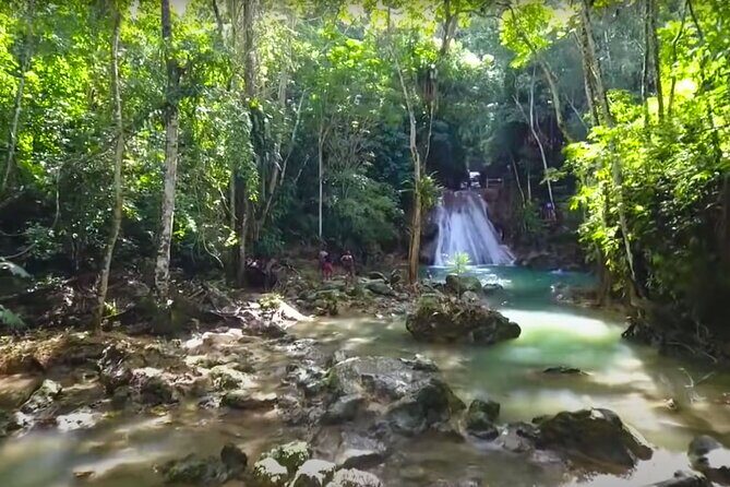 Blue Hole Waterfalls and Rasta Garden from Montego Bay - What the Blue Hole water is really like