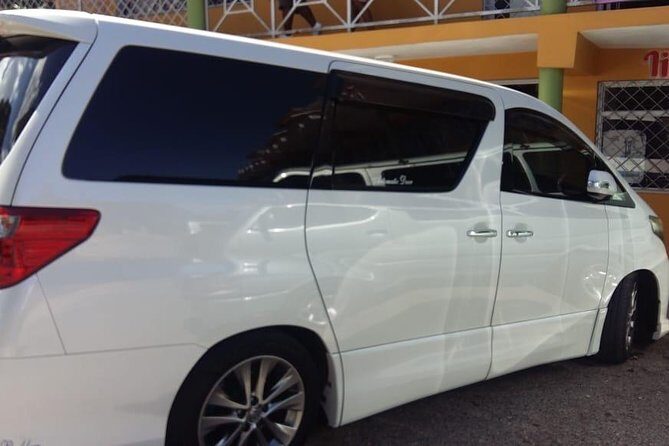 Dreams Rose Hall Resort & Spa Private Airport Transfer - How the Pickup Works: Sign, Name, and Luggage Help