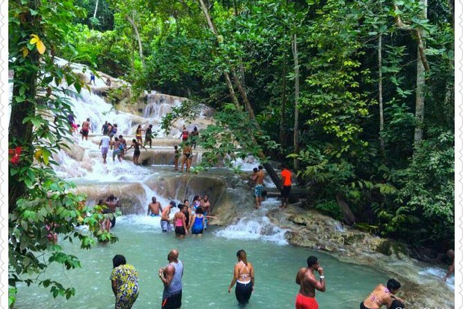 Dunn’s River Fall - Why Dunn’s River Falls and the Blue Hole work so well together