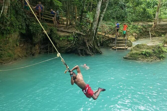 Dunn's River Falls and Blue Hole Adventure from Montego Bay Ja - The Ride From Montego Bay: Comfort That Matters on a 4–5 Hour Day
