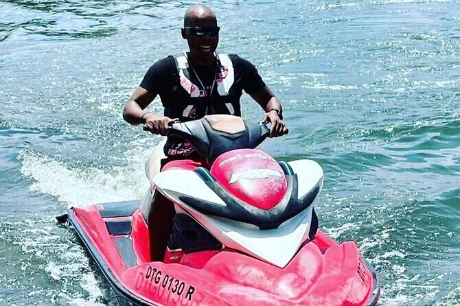 Jet Ski/ Parasailig Water Activity in Montego Bay Jamaica. - The Safety Brief and Life Vest: No Guessing Before You Go Fast