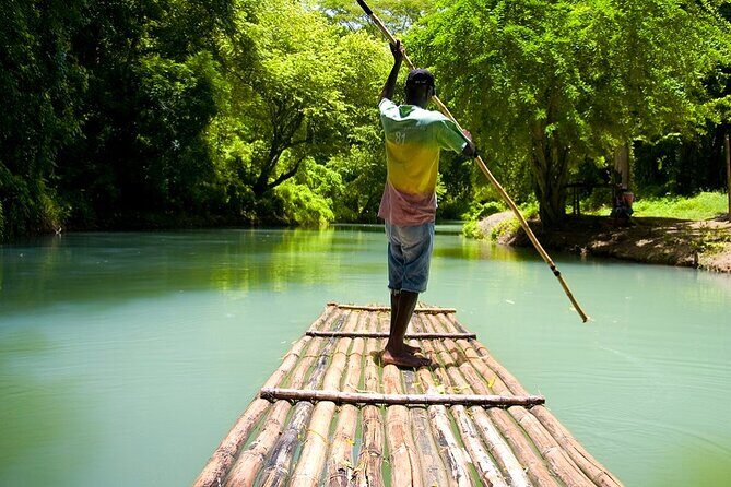 Martha brea rafting and blue hole “COMBO TOUR”from montegobay - Private transportation from Montego Bay: the real comfort win