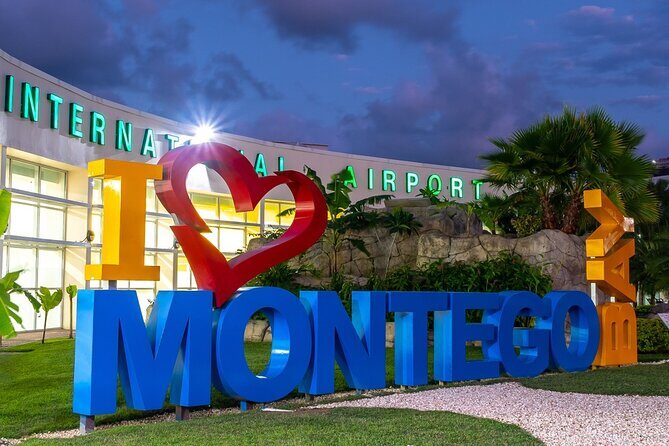 Montego Bay Airport private Taxi to Royalton Negril - Sangster Airport to Negril Without the Bus-Ride Headache