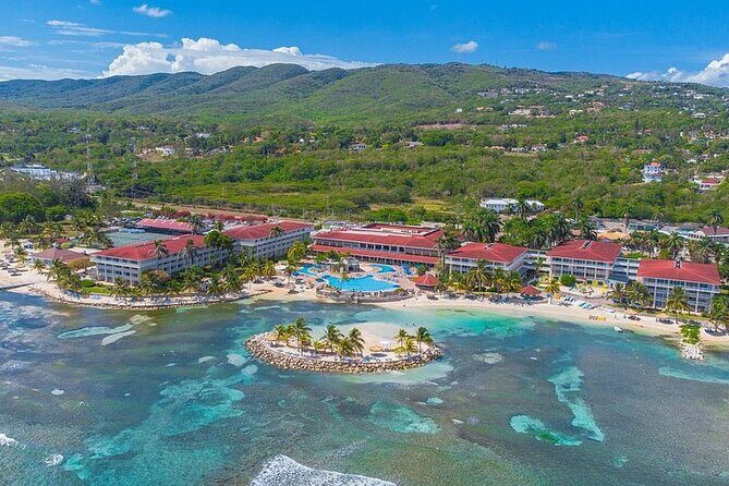 Montego Bay Airport Private Transfer to Montego Bay Hotels - Booking Options: One-Way vs Round-Trip
