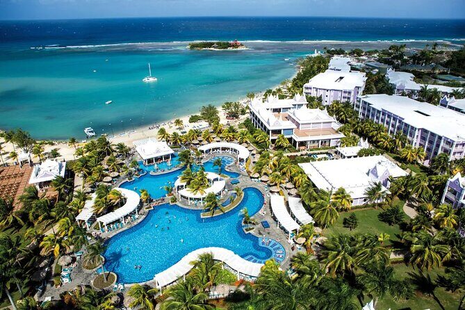Montego Bay Airport Private Transfers to any Montego Bay Hotels - Flight Delays and Waiting: What’s Included and What to Confirm