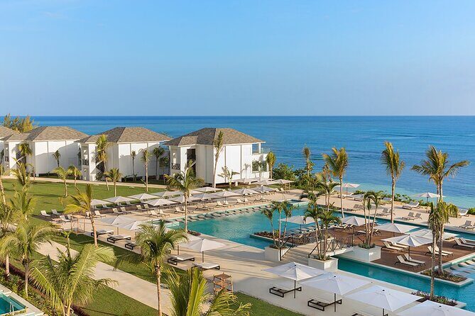 Montego Bay Hotels Private Airport Transfer - Air-Conditioned Comfort for the Ride In and Out