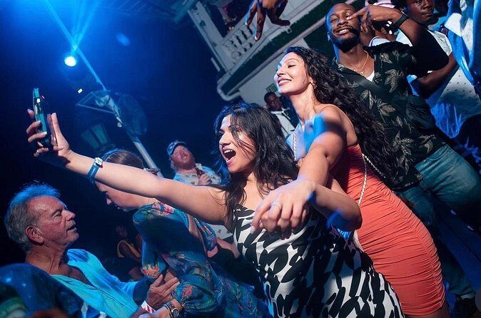 Montego Bay Night Out Lounge2727 Private and Customize Transfer - H2: Entry fees, admission tickets, and how $65 breaks down