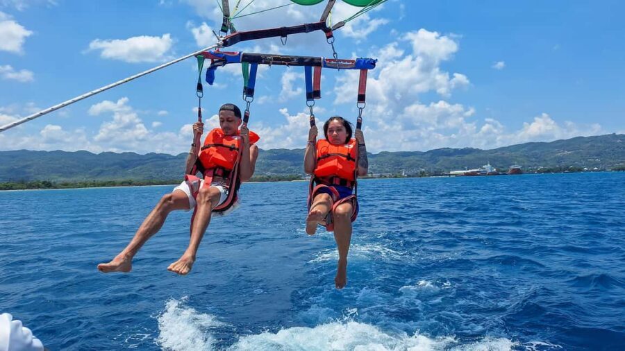 Montego Bay: Parasailing and Jet Ski Combo with Pickup - Should you book this parasailing and jet ski combo?