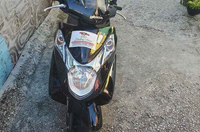 Montego Bay Scooter Rentals - Safety Setup: Helmet Included and the Riding Reality