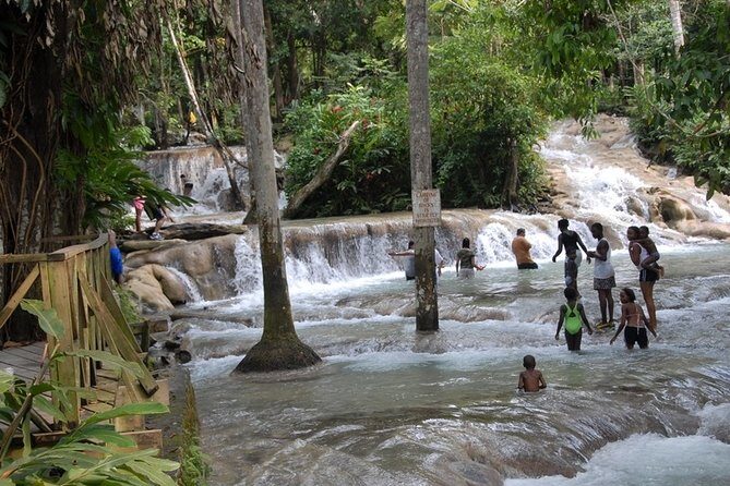 Montego Bay tour: Dunn's River Falls - Should you book this Dunn’s River Falls day from Montego Bay?