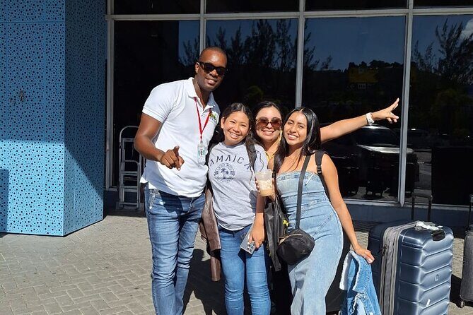 Private Airport Shuttle Taxi Service from MBJ to Montego Bay Area - Drop-Off at Your Resort: Comfortable Arrival Without Extra Steps