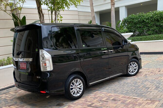 Private airport Transfer from Montego Bay To Negril - Hotel Pickup in Negril: Easy Starts for Hotel Guests