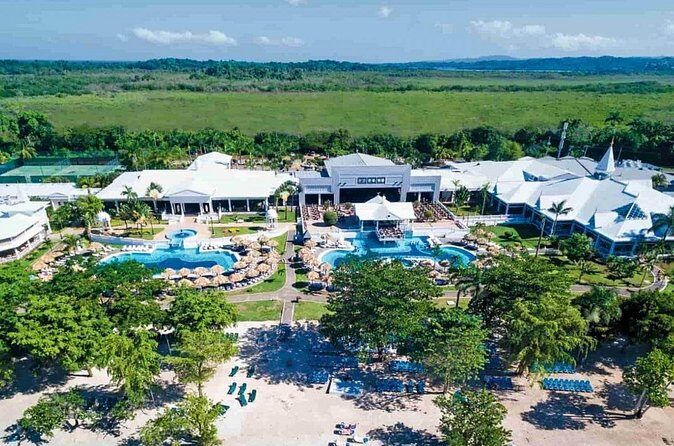 Private Airport Transfer- Riu Negril, Falmouth & Montego Bay Port - What Makes the Vehicle Choice Worth It (Group Size and Luggage)