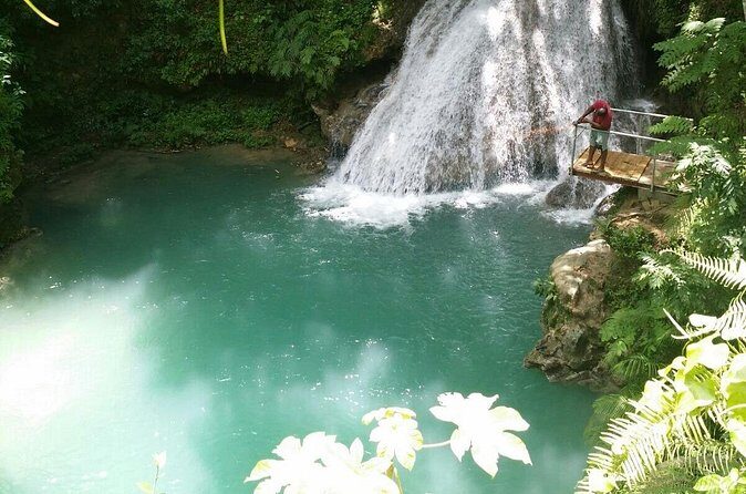 Private Montego Bay Shore Excursion to the Blue Hole - Price and value: what $175 buys you on a short Jamaica visit