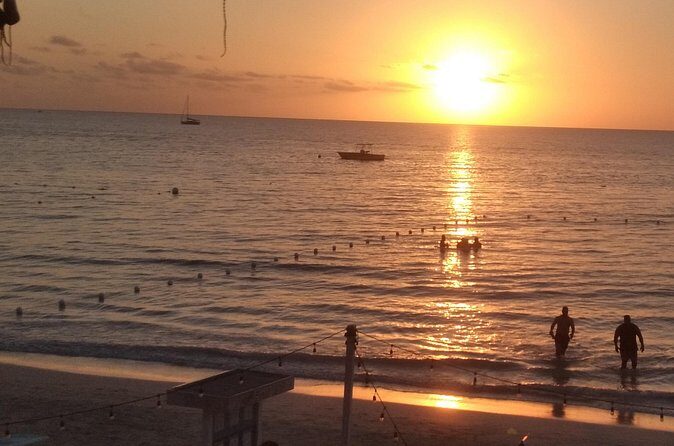 Private Round Trip from Sangster International Airport to Negril - Who you’ll likely be traveling with