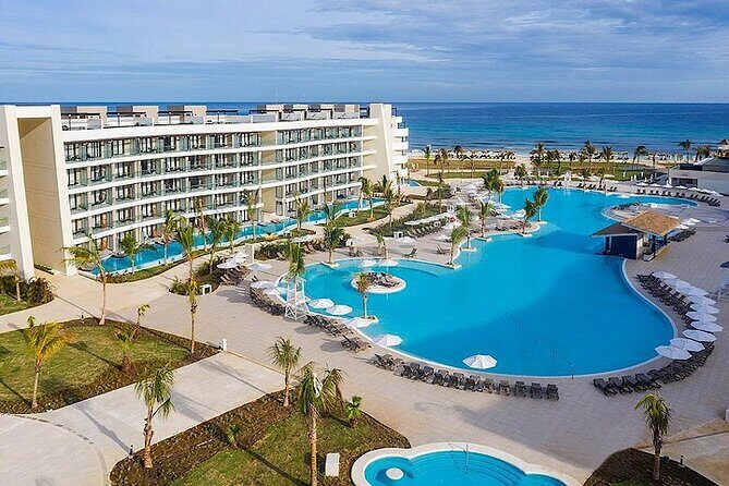 Private Roundtrip Airport Transfer to Ocean Coral and Eden Bay - Who This Works Best For