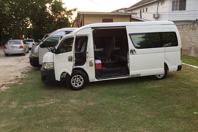 Private Transfer from Sangster Airport to Montego Bay Hotels - The 15–20 Minute Ride: Comfortable, Air-Con, and No Detours