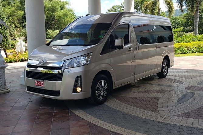 Private Transfers From Montego Bay Airport To Montego Bay - The Drivers: Friendly, Calm, and Often Full of Jamaica Facts