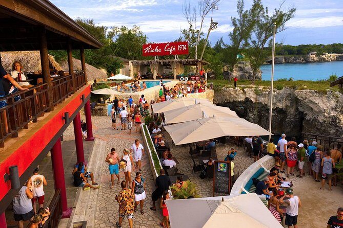 Rick's Café and Seven Mile Beach Private Tour - Comfort-first transport from Montego Bay