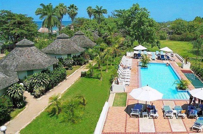 Royal Decameron Montego Bay Private Airport Transfer - Who This Private Transfer Fits Best