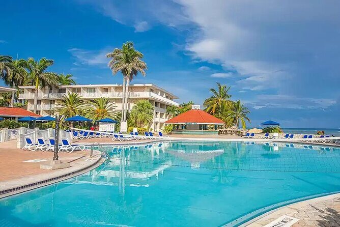 S Hotel Montego Bay Airport Transfers - Who This Transfer Fits Best (and Who Might Question It)