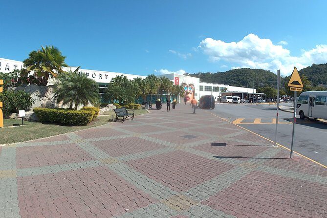 Sangster International Airport Transfer to Hotels (MBJ) Montegobay Jamaica - Price and Value: What $67.23 Per Person Buys You